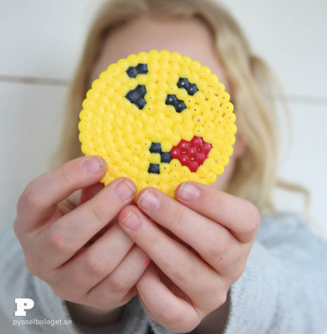 Emoji bead coasters 4