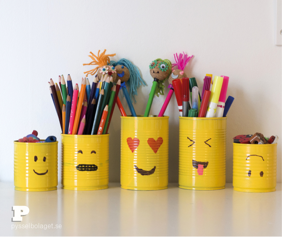 Emoji pencil holder 6