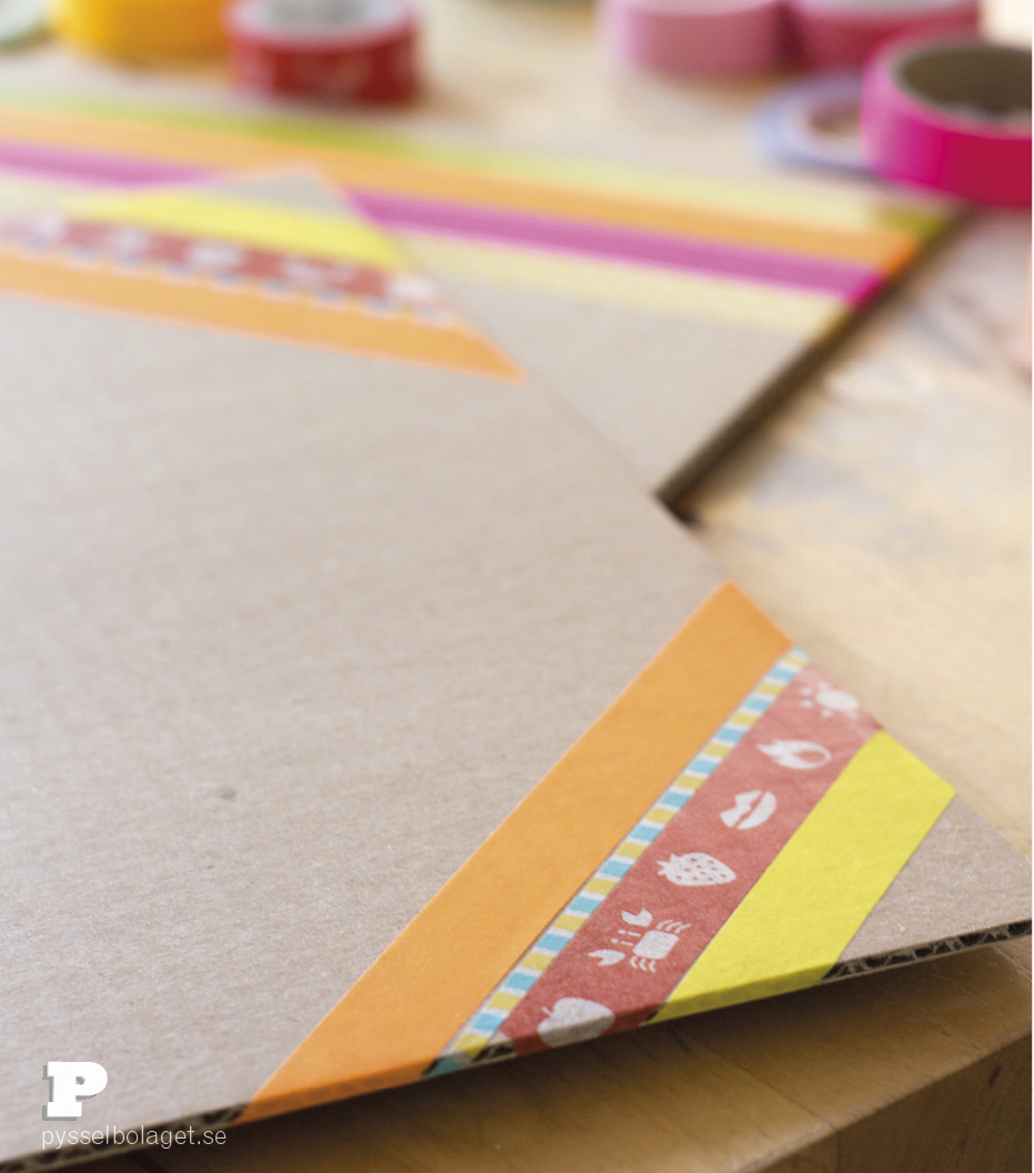 Cardboard placemats 3